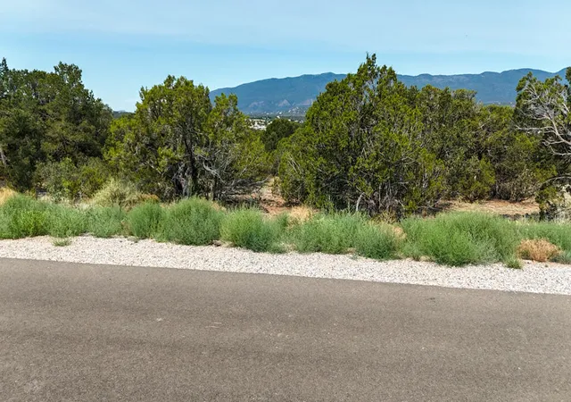5th image of 7 Brooklyn Ct, Tijeras, NM 87059 | MLS# 1107413