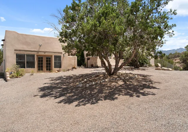 Homes for sale in Placitas, NM | 16 Chaparral Rd, Placitas, NM 87043 | MLS# 1107415