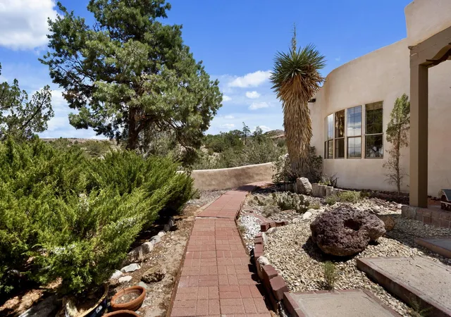 Homes for sale in Placitas, NM | 16 Chaparral Rd, Placitas, NM 87043 | MLS# 1107415