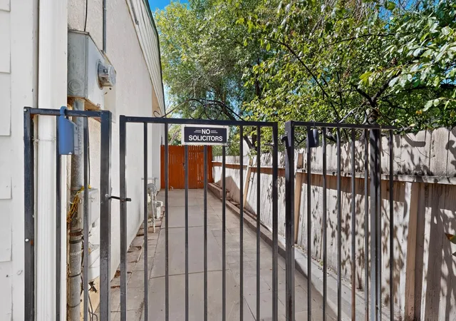 Photo 4 of Townhouse for sale at 6456 Pine Park Pl NE, Albuquerque, NM 87109 | MLS# 1107424 | Listing updated on 2026-08-07