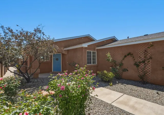 2nd image of 3848 Oasis Springs Rd Ne, Rio Rancho, NM 87144 | MLS# 1107425