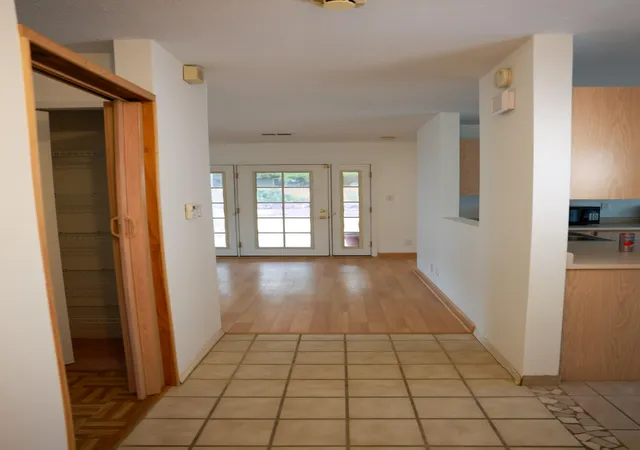 5th image of 3029 Taos Meadows Dr Ne, Rio Rancho, NM 87144 | MLS# 1107436