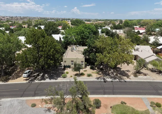 Photo 4 of Single family home for sale at 2805 Rio Orilla Ln NW, Albuquerque, NM 87120 | MLS# 1107440 | Listing updated on 2026-09-01