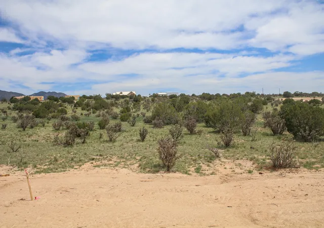 1st image of 16 Neighborly Wy, Edgewood, NM 87015 | MLS# 1107466