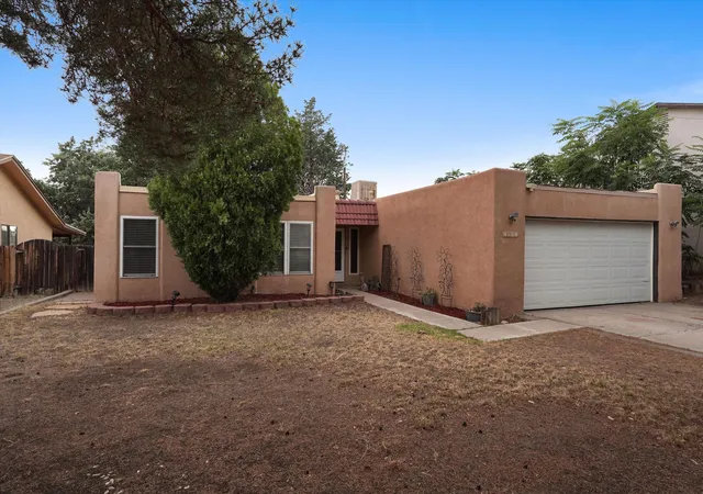 Photo 1 of Single family home for sale at 1721 Hiawatha Dr Ne, Albuquerque, NM 87112 | MLS# 1107482 | Listing updated on 2026-07-28