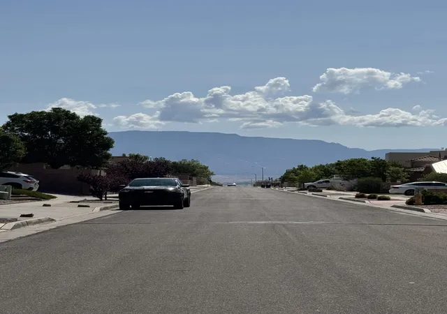 2nd image of 4540 Arrowhead Ave Nw, Albuquerque, NM 87114 | MLS# 1107513
