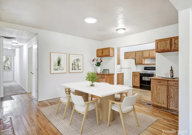 Photo 2 of Sale Pending at 300 Tulane Pl NE, Albuquerque, NM 87106 | MLS# 1107529 | Listing updated on 2026-08-17