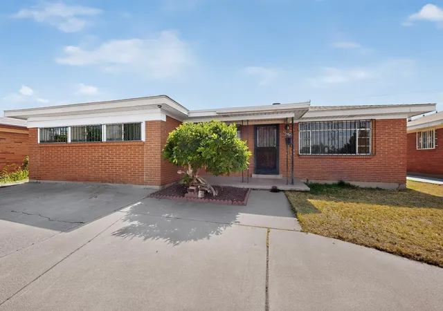 Homes for sale in Albuquerque, NM | 628 Kentucky St Se, Albuquerque, NM 87108 | MLS# 1107542