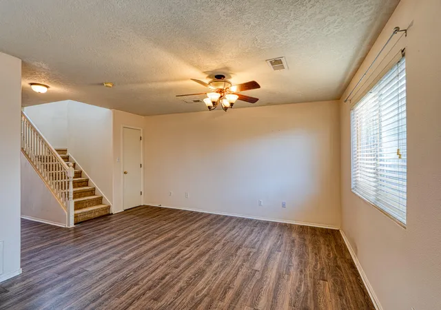 5th image of 6904 Shale Ave Ne, Albuquerque, NM 87113 | MLS# 1107547