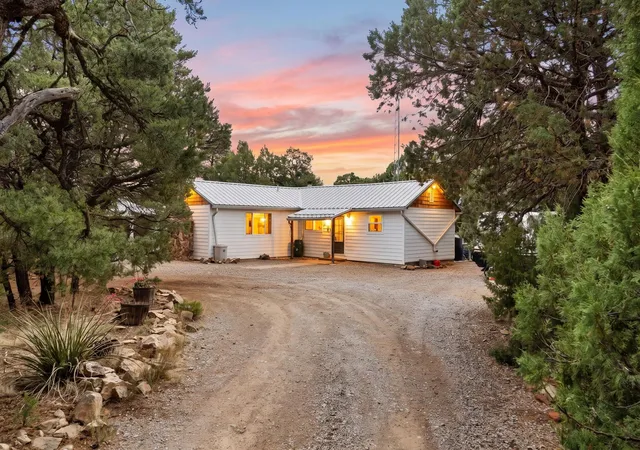 Photo 1 of Single family home for sale at 46 Mcdonald Rd, Edgewood, NM 87015 | MLS# 1107552 | Listing updated on 2026-08-20