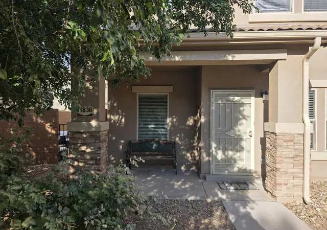 Photo 2 of Sale Pending at 10836 Fort Point Ln Ne, Albuquerque, NM 87123 | MLS# 1107574 | Listing updated on 2026-08-22