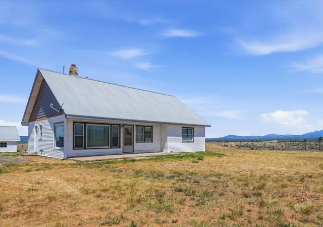 Photo 5 of House for sale at 4495 New Mexico 112, Tierra Amarilla, NM 87575 | MLS# 1107597 | Listing updated on 2026-08-06