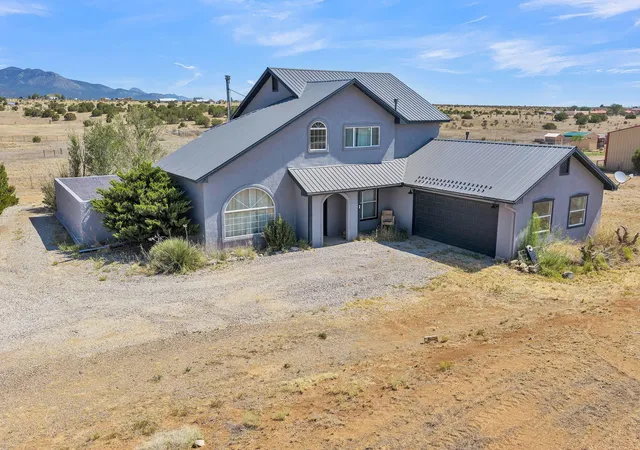 Photo 3 of Single family home for sale at 95 W Hl Ranch Rd, Edgewood, NM 87015 | MLS# 1107603 | Listing updated on 2026-08-28