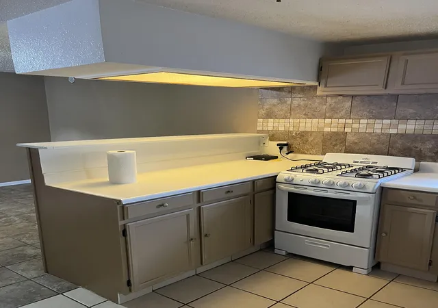 Photo 4 of Sale Pending at 450 Riverside Dr, Santa Rosa, NM 88435 | MLS# 1107620 | Listing updated on 2026-08-05