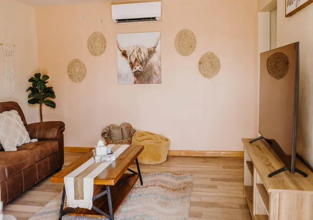 3rd image of 515 Marble Ave Ne, Albuquerque, NM 87102 | MLS# 1107635