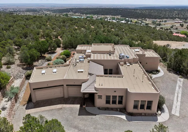 Photo 2 of Single family home for sale at 45 Duke Rd, Edgewood, NM 87015 | MLS# 1107637 | Listing updated on 2026-08-25
