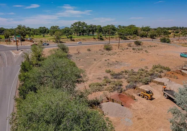 1st image of 3984 San Felipe Rd, Santa Fe, NM 87507 | MLS# 1107644