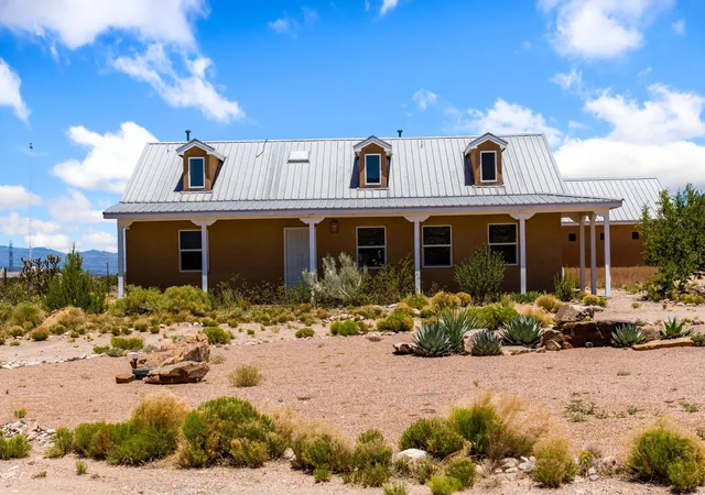 Homes for sale in Placitas, NM | 60 Camino De La Questa Del Aire, Placitas, NM 87043 | MLS# 1107687