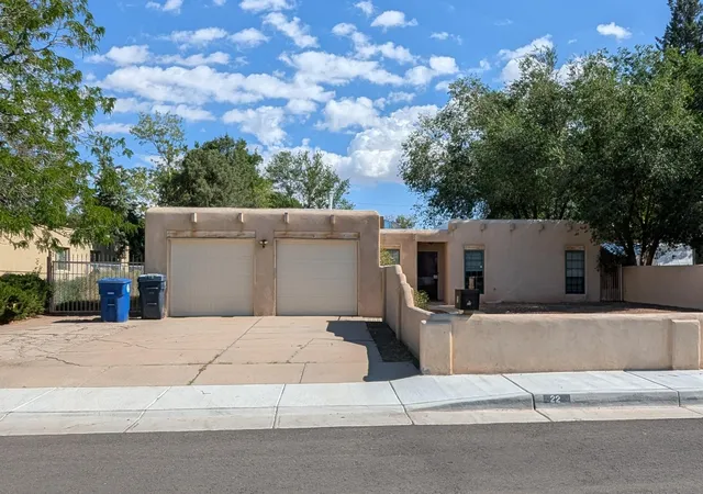 1st image of 22 Garden Park Cir Nw, Albuquerque, NM 87107 | MLS# 1107710
