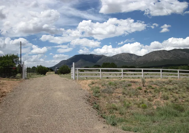 1st image of 975 Nm 344, Edgewood, NM 87015 | MLS# 1107715