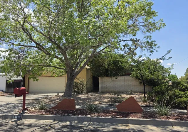 Photo 1 of Single family home for sale at 8800 Natalie Ave Ne, Albuquerque, NM 87111 | MLS# 1107727 | Listing updated on 2026-08-17