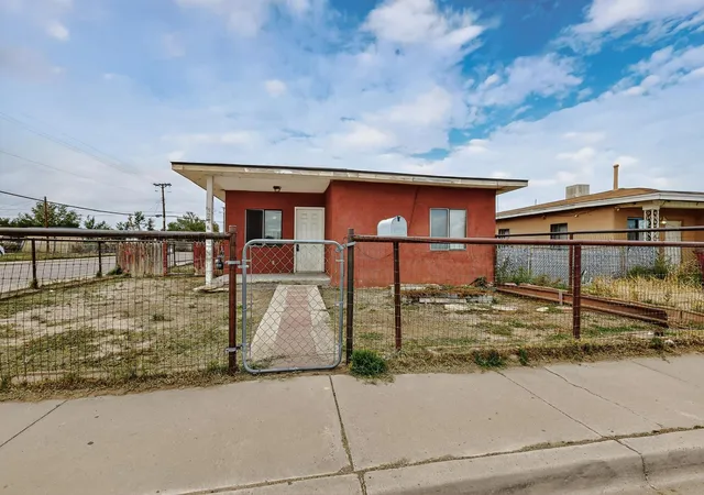 4th image of 922 W Gilbert Ave, Belen, NM 87002 | MLS# 1107629