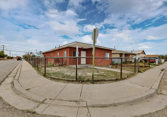 5th image of 922 W Gilbert Ave, Belen, NM 87002 | MLS# 1107629