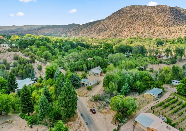 Homes for sale in Dixon, NM | 132 State Road 580, Dixon, NM 87527 | MLS# 1107770