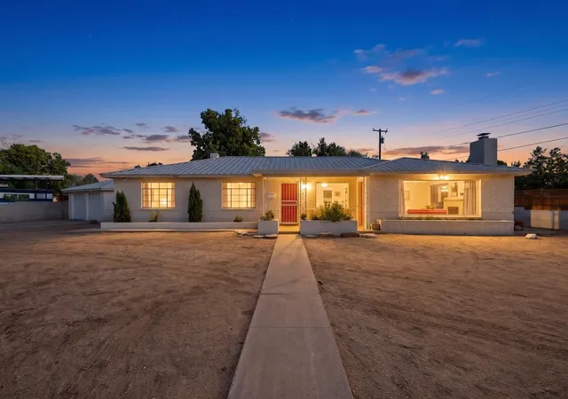 Homes for sale in Albuquerque, NM | 8013 Indian School Rd Ne, Albuquerque, NM 87110 | MLS# 1107789