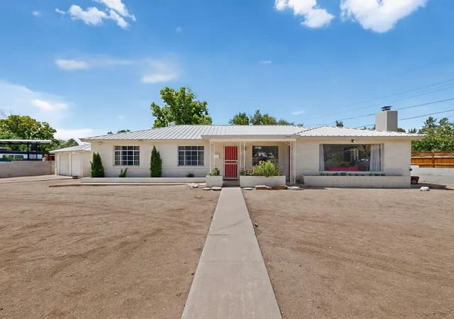Homes for sale in Albuquerque, NM | 8013 Indian School Rd Ne, Albuquerque, NM 87110 | MLS# 1107789