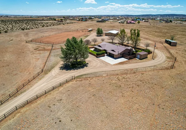 2nd image of 90 Nugent Rd, Edgewood, NM 87015 | MLS# 1107793