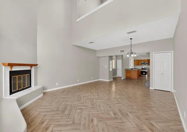 4th image of 617 Eastlake Ct Se, Albuquerque, NM 87124 | MLS# 1107801