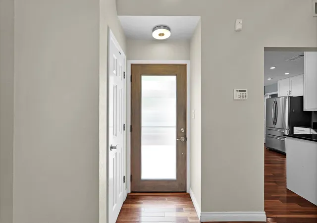 Photo 4 of Townhouse for sale at 6412 Wilmington NE, Albuquerque, NM 87111 | MLS# 1107814 | Listing updated on 2026-08-22