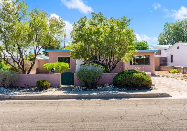 Homes for sale in Albuquerque, NM | 2824 Manzano St Ne, Albuquerque, NM 87110 | MLS# 1107837