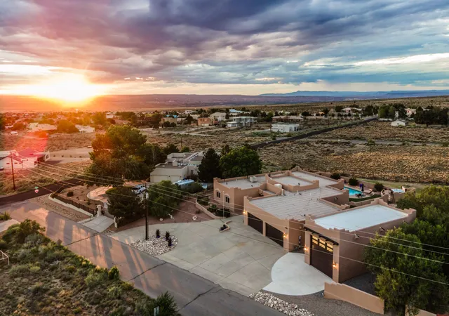 2nd image of 11211 Modesto Ave Ne, Albuquerque, NM 87122 | MLS# 1107843
