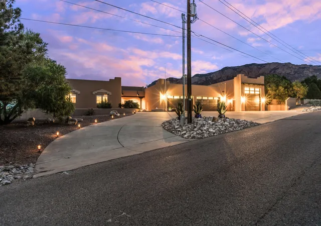 3rd image of 11211 Modesto Ave Ne, Albuquerque, NM 87122 | MLS# 1107843