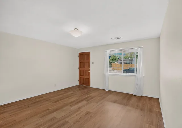 Photo 4 of Sale Pending at 1517 Tomasita St NE, Albuquerque, NM 87112 | MLS# 1107848 | Listing updated on 2026-08-11