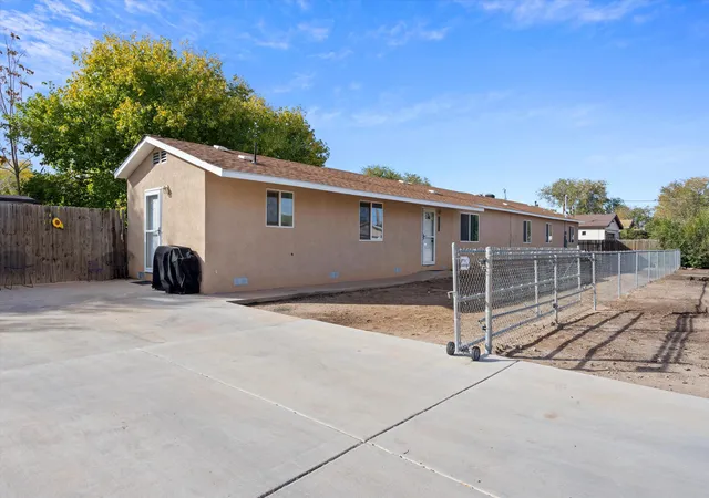 Homes for sale in Albuquerque, NM | 2224 Bartolo Ave Sw, Albuquerque, NM 87105 | MLS# 1107859