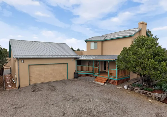 Homes for sale in Edgewood, NM | 16 Abajo Ct, Edgewood, NM 87015 | MLS# 1107866