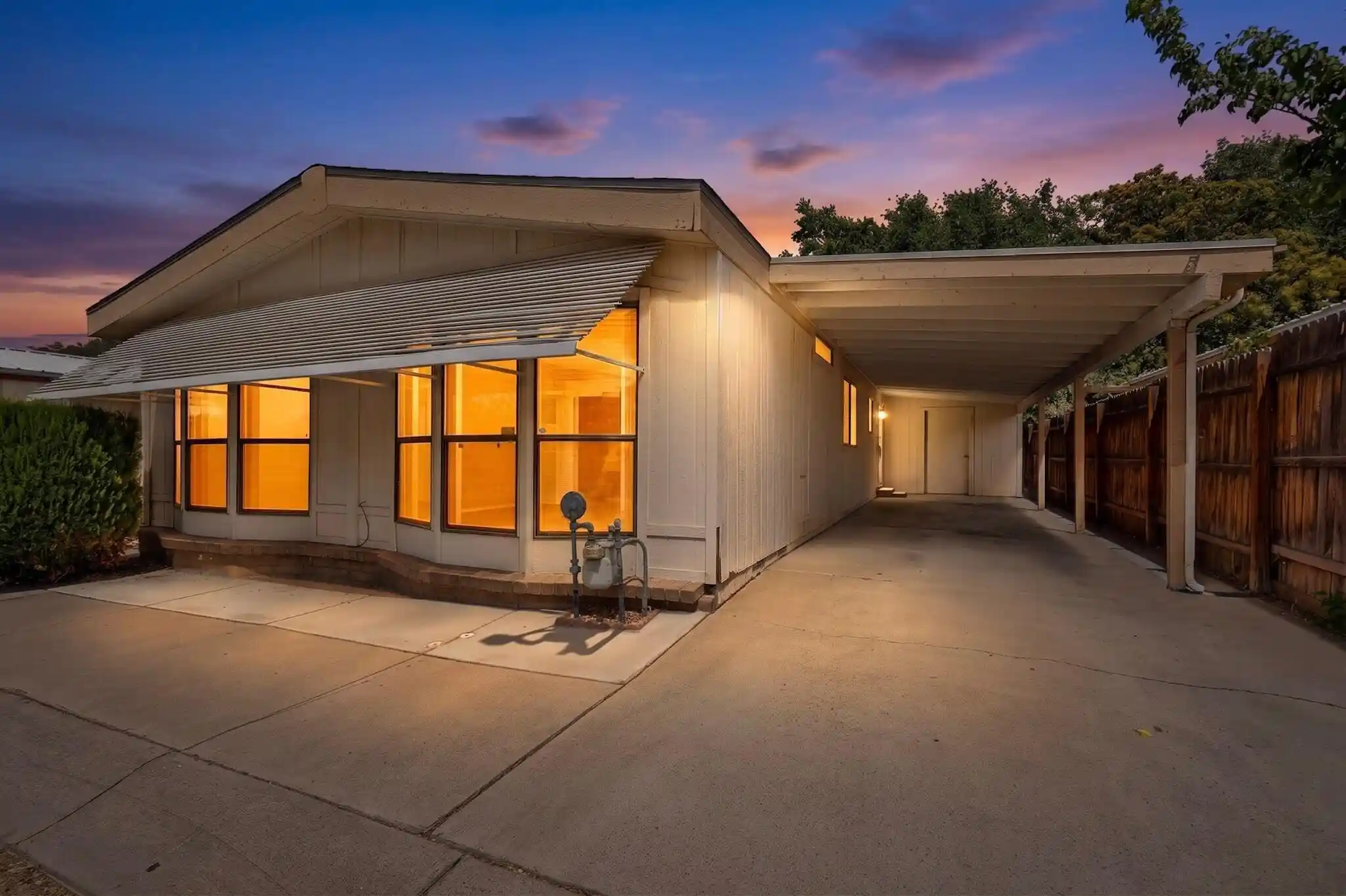 Photo 1 of Sale Pending at 8524 River St Ne, Albuquerque, NM 87113 | MLS# 1107867 | Listing updated on 2026-10-21