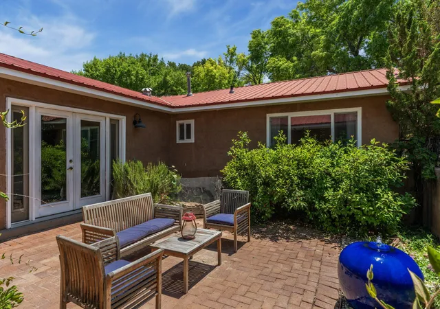 Photo 3 of Single family home for sale at 310 Country Ln, Bosque Farms, NM 87068 | MLS# 1107880 | Listing updated on 2026-08-26