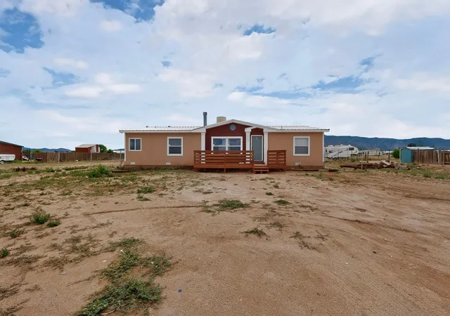Photo 1 of Manufactured home for sale at 25 Camino De Manzano, Los Lunas, NM 87031 | MLS# 1107865 | Listing updated on 2026-08-27