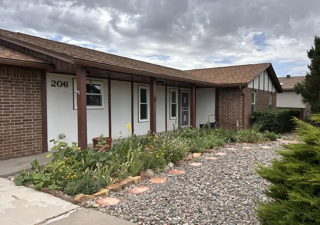 Photo 3 of Single family home for sale at 206 Wells Dr NE, Albuquerque, NM 87123 | MLS# 1107928 | Listing updated on 2026-08-23