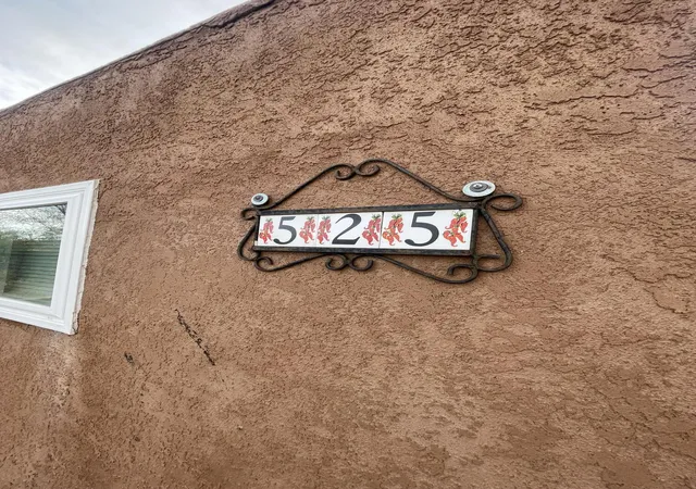3rd image of 525 Valencia Dr Se, Albuquerque, NM 87108 | MLS# 1107946
