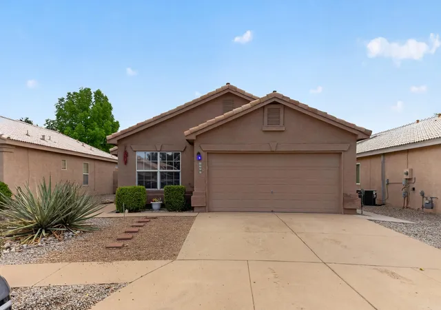 2nd image of 7508 Via Serenita Sw, Albuquerque, NM 87121 | MLS# 1107952