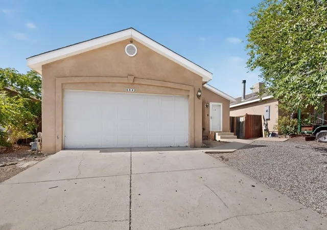Photo 3 of Single family home for sale at 8842 Odin Rd SW, Albuquerque, NM 87121 | MLS# 1107957 | Listing updated on 2026-08-28