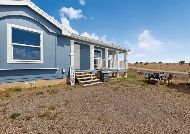 Photo 1 of Single family home for sale at 11 Northland Rd, Edgewood, NM 87015 | MLS# 1107994 | Listing updated on 2026-08-16