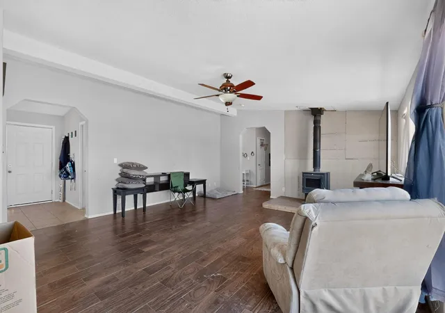 Photo 2 of Single family home for sale at 11 Northland Rd, Edgewood, NM 87015 | MLS# 1107994 | Listing updated on 2026-08-16