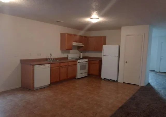 Photo 2 of Sale Pending at 10008 Cartagena Ave Sw, Albuquerque, NM 87121 | MLS# 1108019 | Listing updated on 2026-08-11