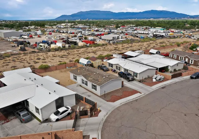 5th image of 3829 Porto Fino Ct Sw, Albuquerque, NM 87121 | MLS# 1108026